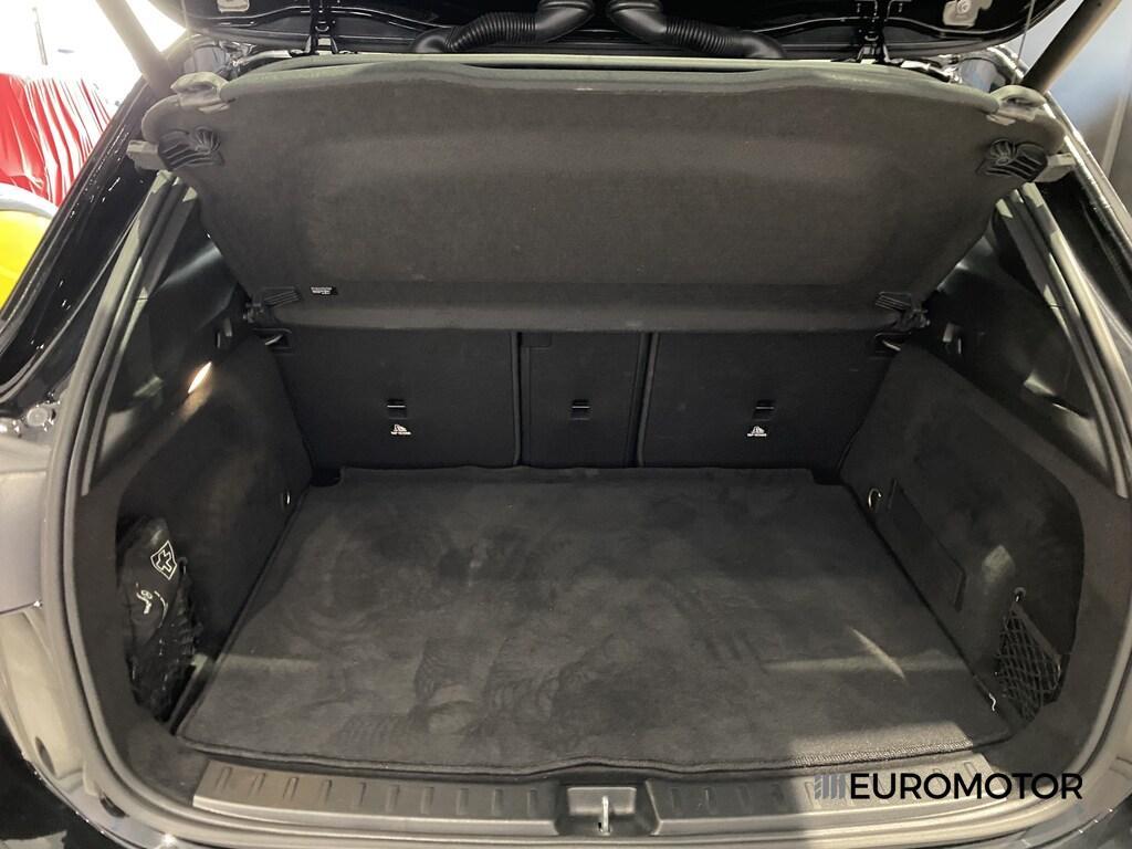 Mercedes GLA 180 180 D Premium 8G-DCT