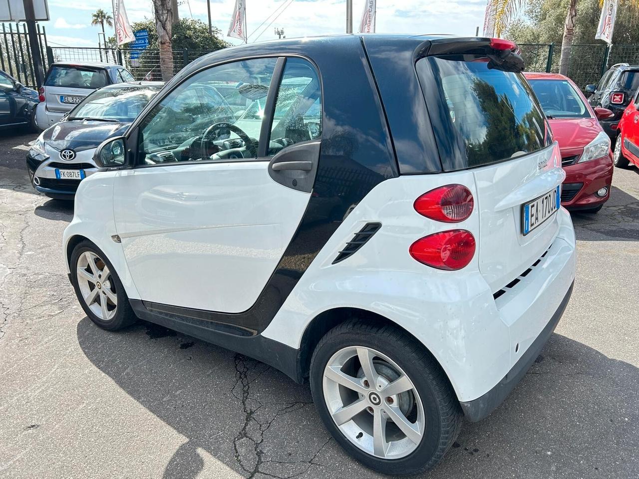 Smart ForTwo 1000 52 kW coupé passion