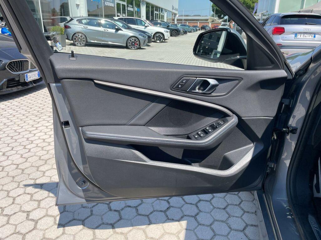 BMW Serie 1 5 Porte 118 i Msport
