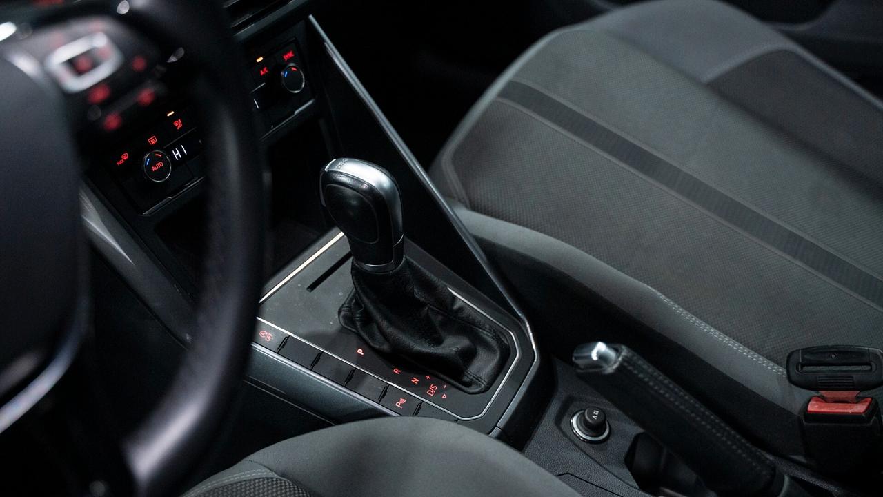 Volkswagen Polo 5P 1.6 TDI 95 CV R LINE AUTO VIRTUAL XENO FULL OPT