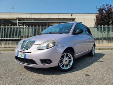 Lancia Ypsilon 1.4 Unyca Ecochic GPL X NEOPATENTATI