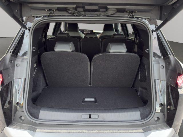 PEUGEOT 5008 Nuovo Hybrid 145 e-DCS6 GT