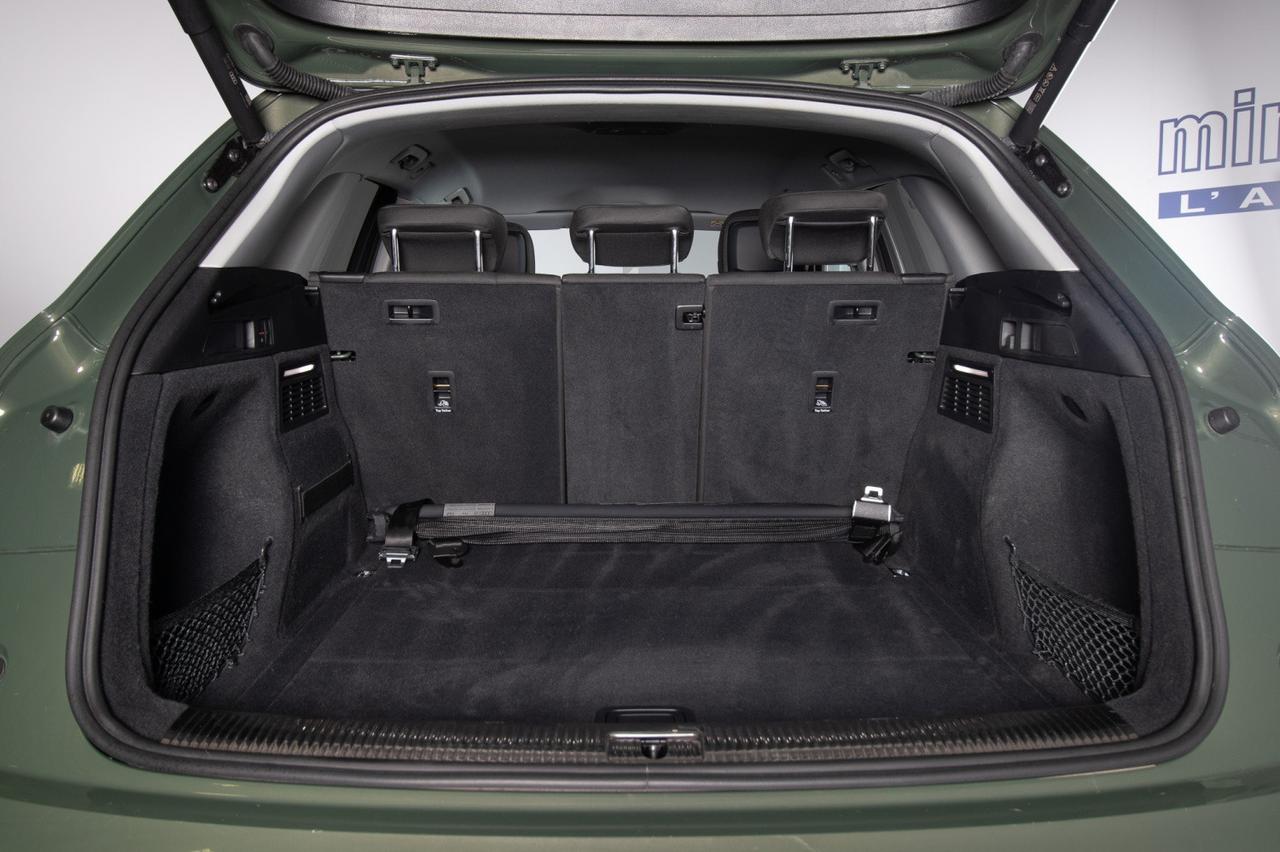 Audi Q5 40 Tdi Mhev Quattro S-tronic Sport 204 Cv Gancio