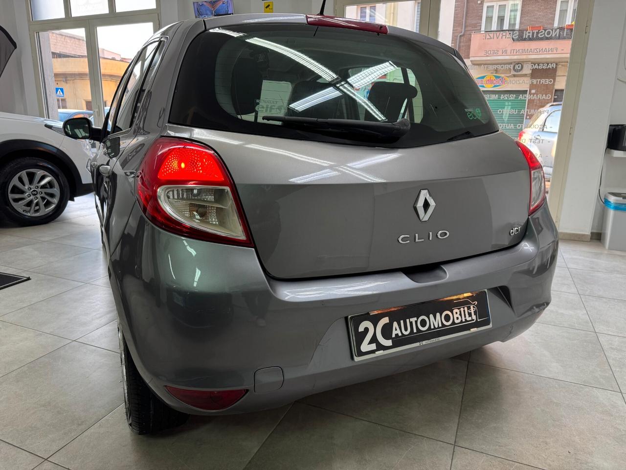 Renault Clio 1.5 dCi 75CV 5 porte / DIESEL / NEOPATENTATI /