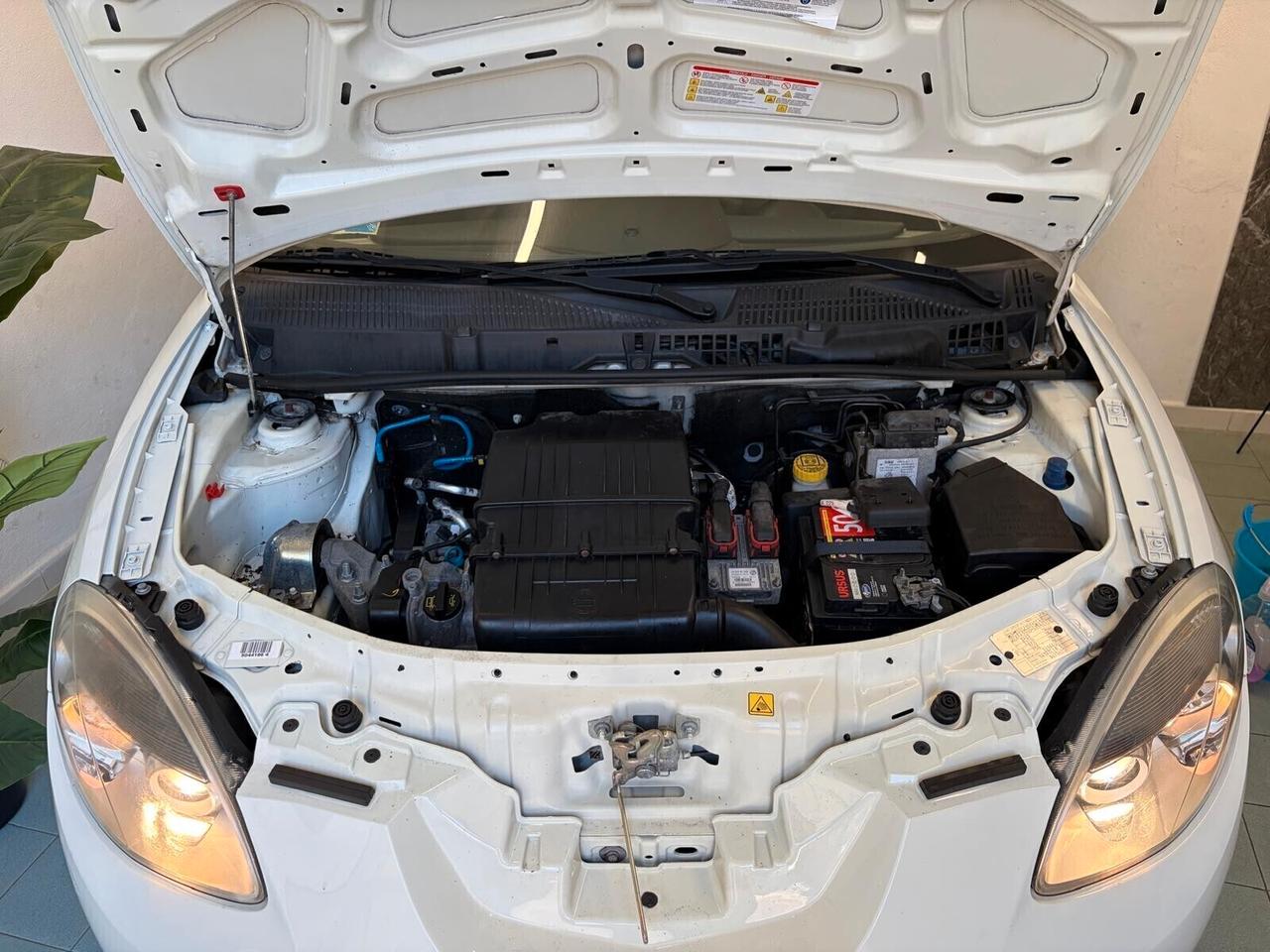 Lancia Ypsilon DIVA 1.2 EURO5 12 MESI DI GARANZIA