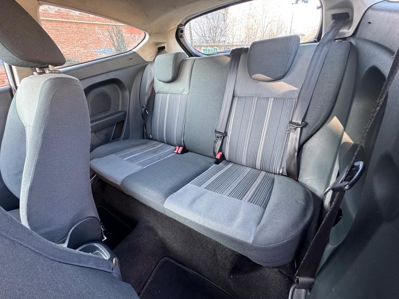 Ford Fiesta Fiesta+ 1.4 TDCi 68CV 3 porte