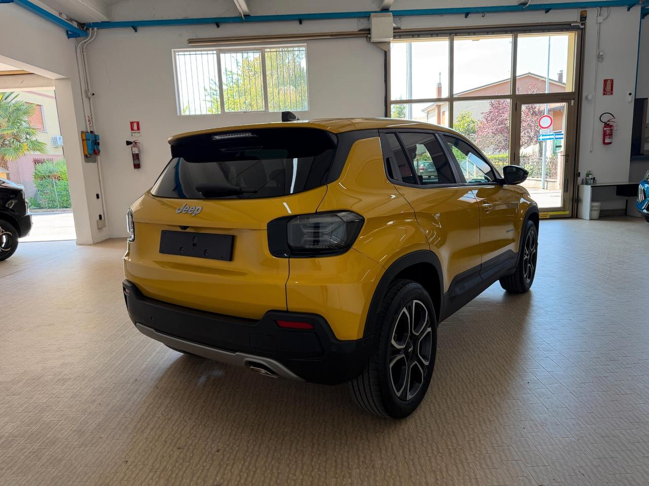Jeep Avenger 1.2 Turbo 100 CV Summit 2025 Neopatentati Km 18000