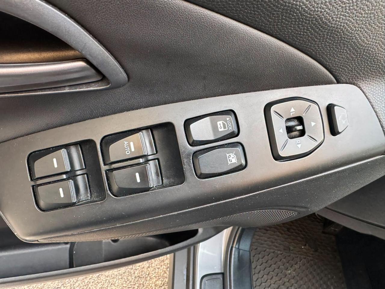 HYUNDAI IX35 1.7 CRDI 115 CV. 2WD NAVI+CERCHI+RETROCAMERA