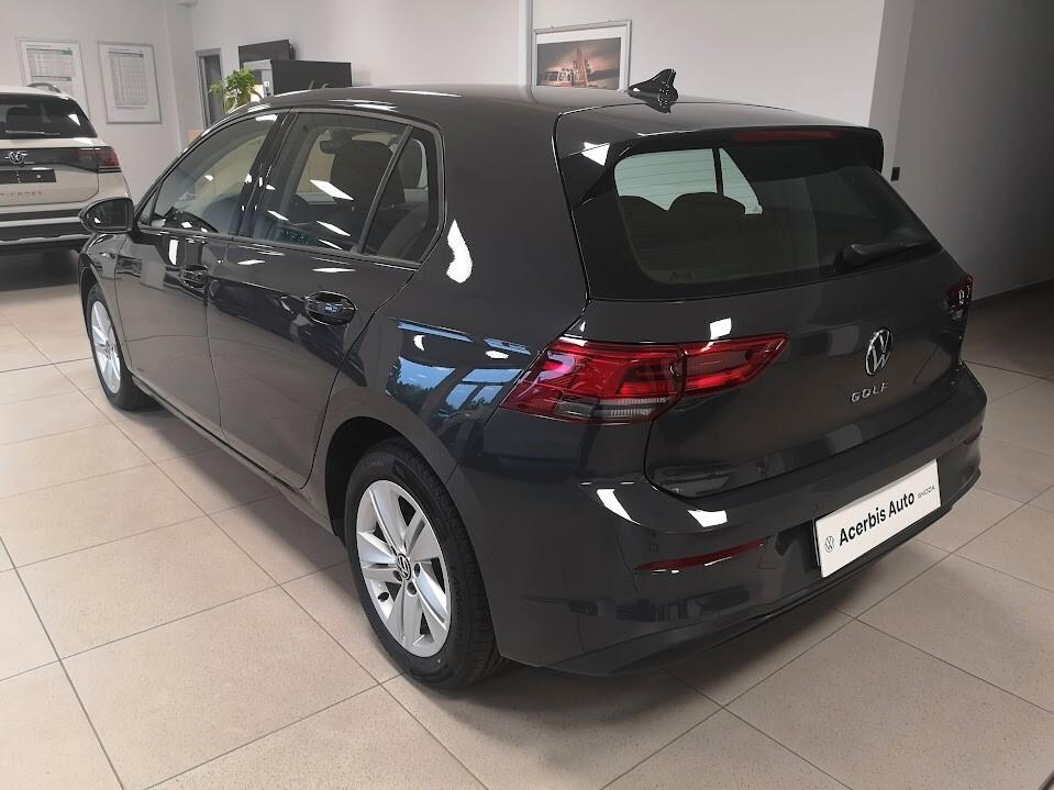 Volkswagen Golf 1.0 TSI EVO Life 81 KW 32.517 KM