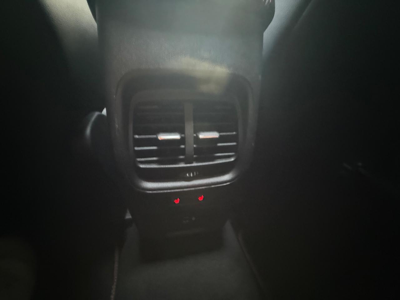 Ford Kuga 2.0 EcoBlue Hybrid 150 CV 2WD ST-Line