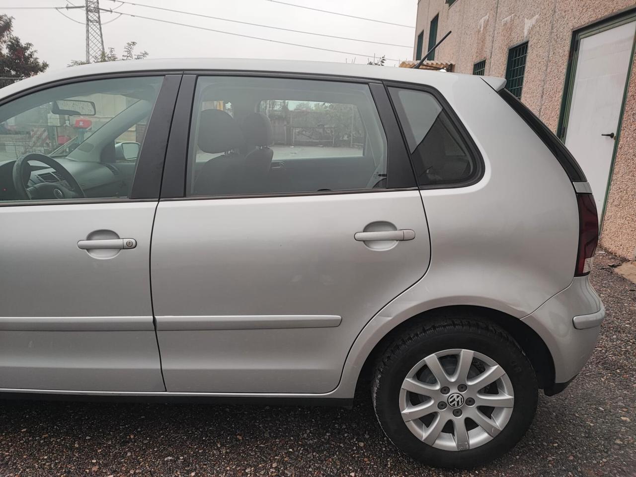 Volkswagen Polo 1.2 BENZINA NEOPATENTATI 2009 5 PORTE