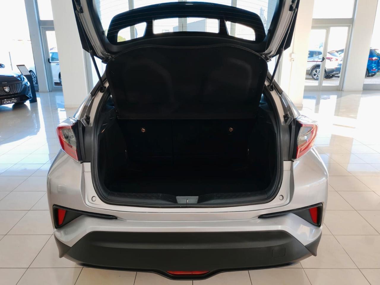 Toyota C-HR 1.8 Hybrid E-CVT Style