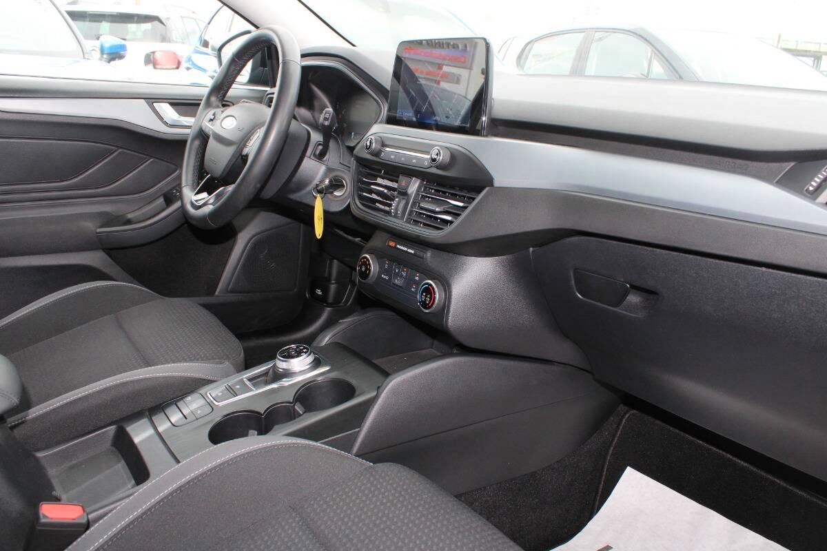 Ford Focus Wagon 1.5 ecoblue Business 120cv auto Con NAVIGATORE