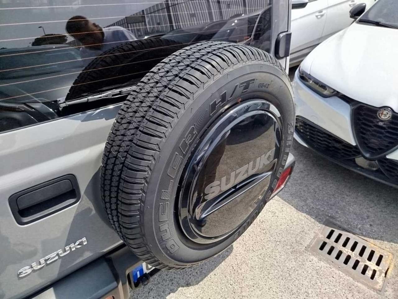 Suzuki Jimny 1.5 5MT PRO (N1)