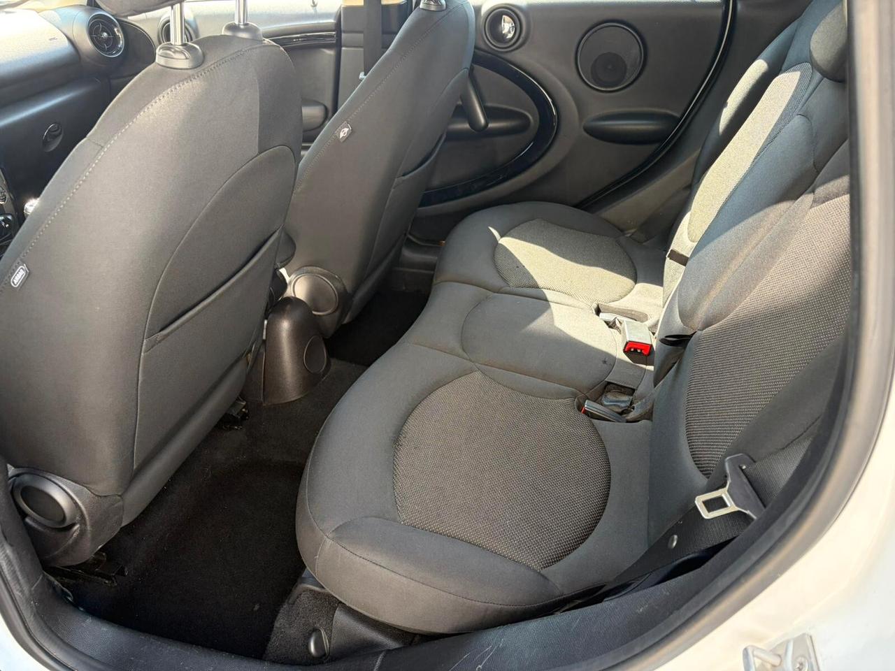 Mini Cooper D Countryman 1.6 One*EURO5*NEOPATENTATI*NAVI