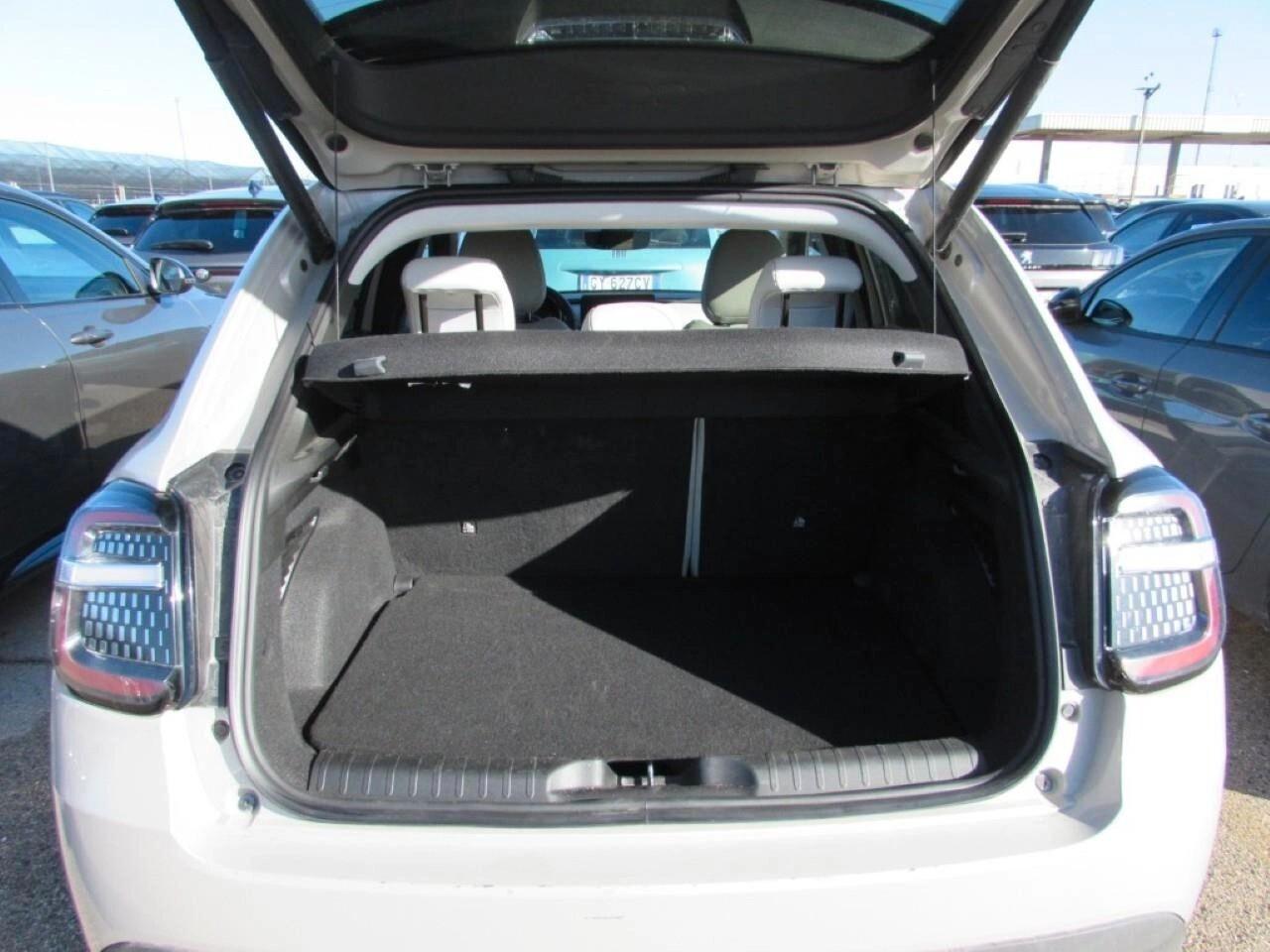 Fiat 600 Hybrid 110 CV La Prima II