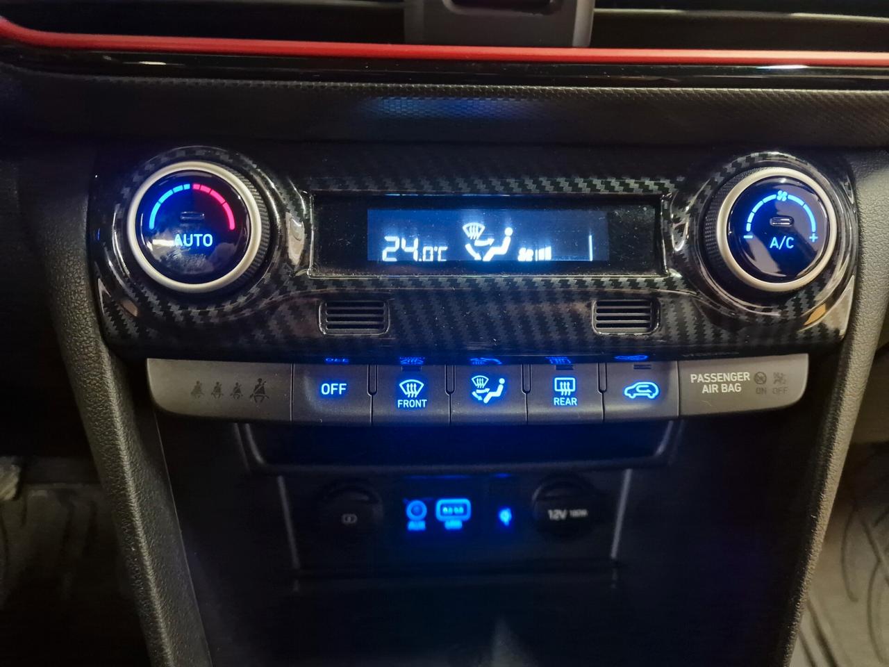 Hyundai Kona 1.6 CRDI 115 CV Exellence, 149 mila chilometri ok neopatentati