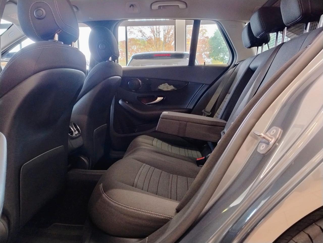 MERCEDES C 200d SW Auto Business LED BLIND PADDLE