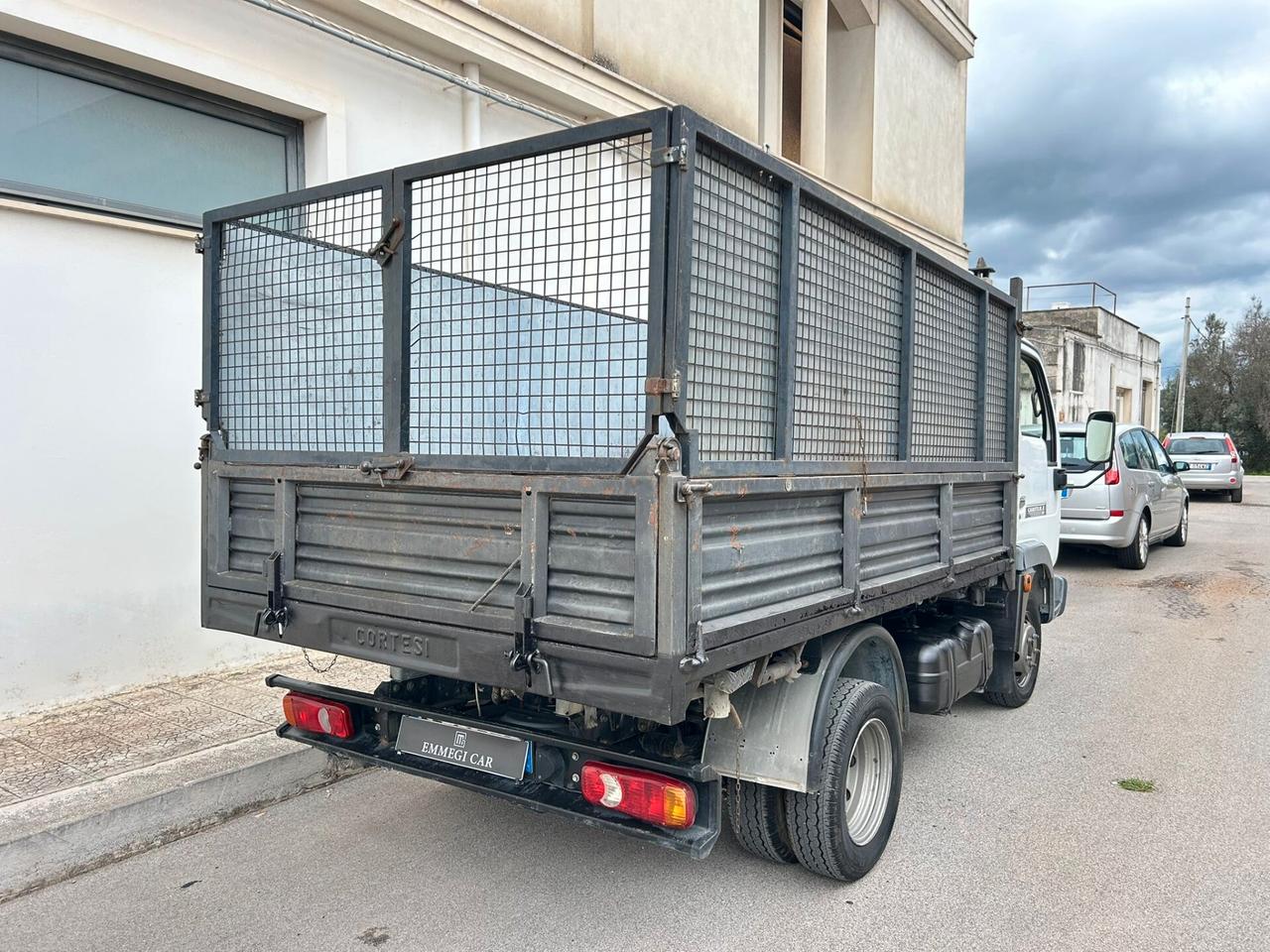 Nissan CABSTAR 3.0 RIBALTABILE - 12/2002