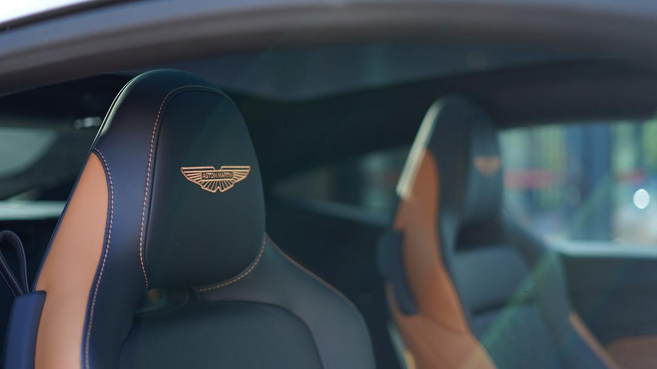 ASTON MARTIN DB12 V8 COUPE 26MY