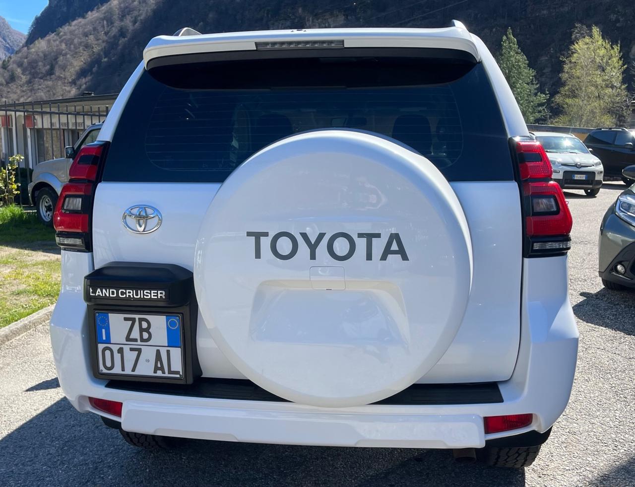 Toyota Land Cruiser 2.8 D4-D
