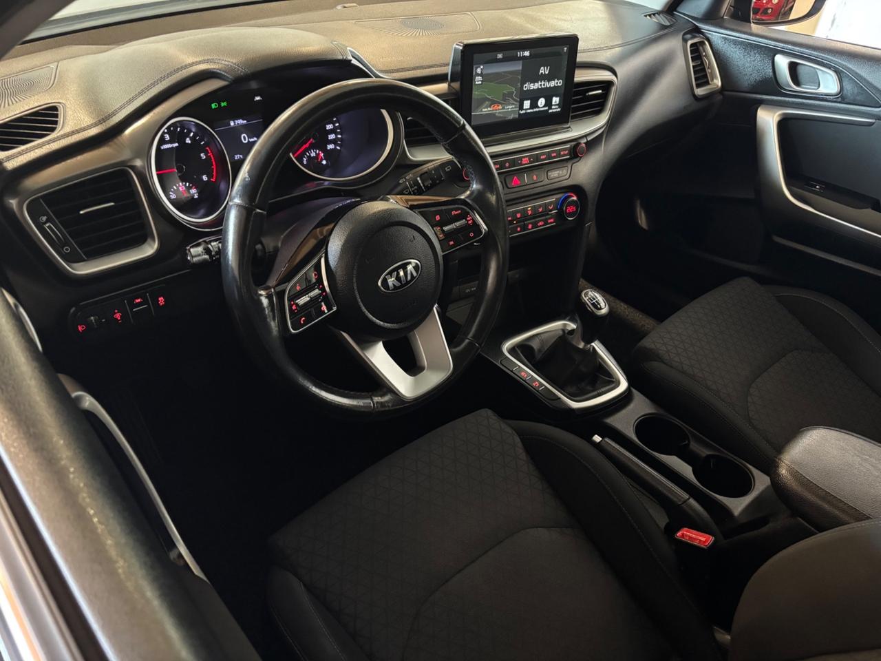 Kia Ceed 1.6 CRDi SW |AUTOCARRO IVATA|