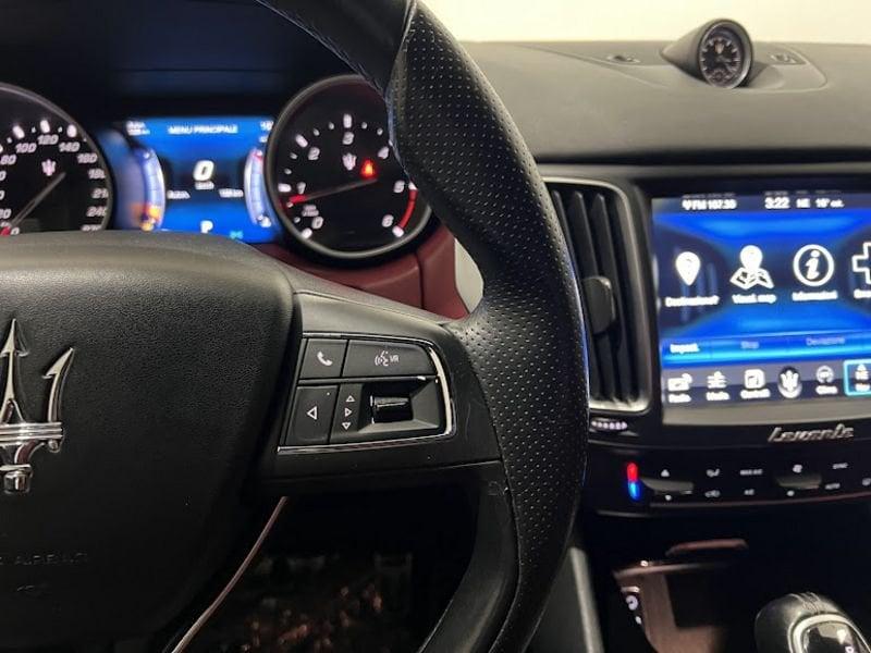 Maserati Levante V6 Diesel 250 CV AWD