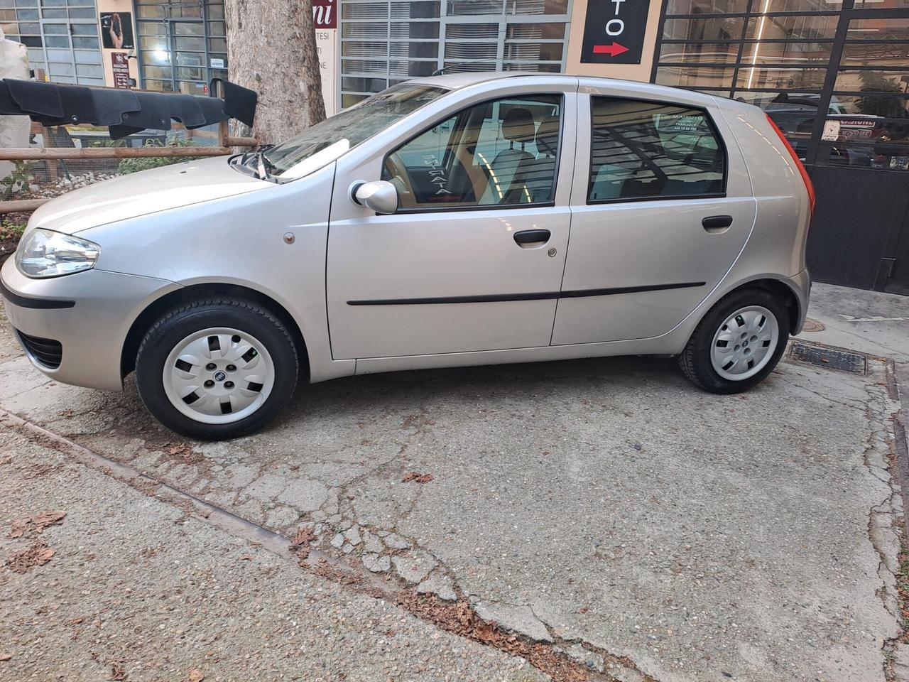 Fiat Punto 1.2 5 porte Active