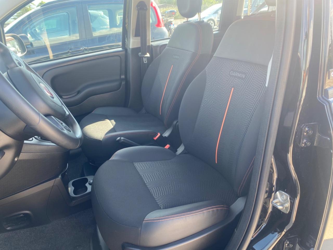 Fiat Panda 1.0 FireFly S&S Hybrid Garmin Edition