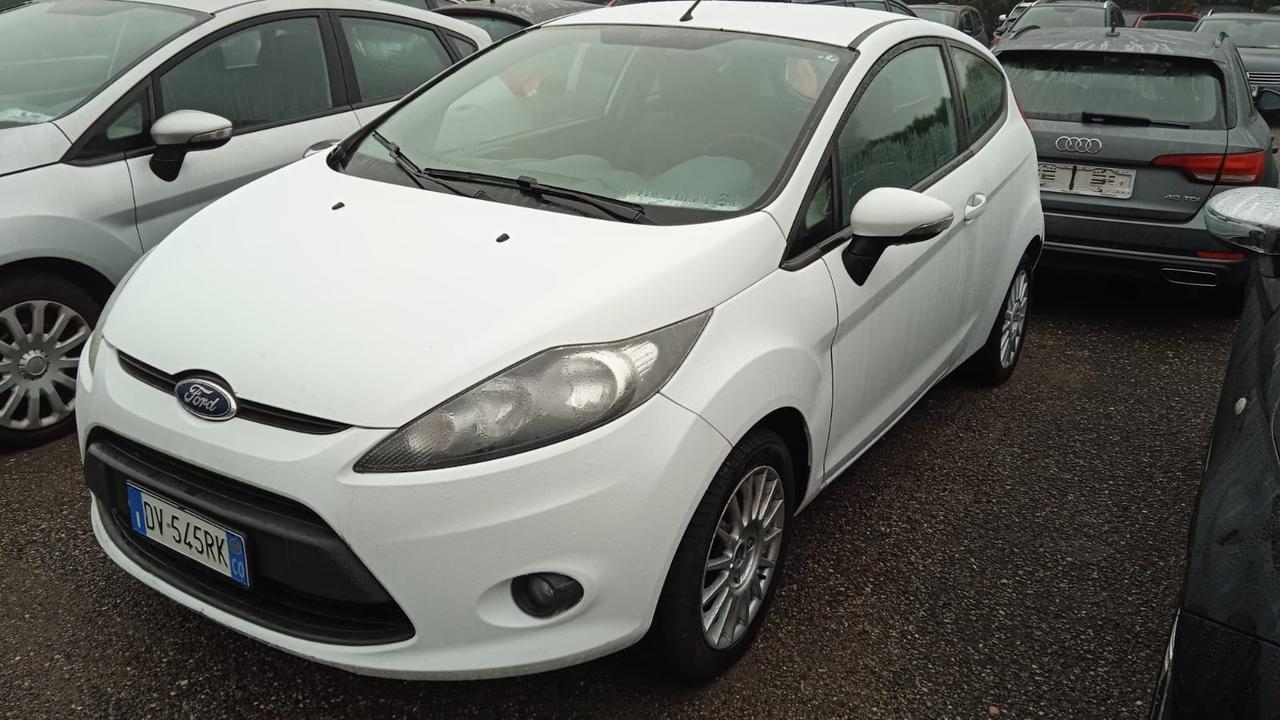 Ford Fiesta Fiesta+ 1.4 TDCi 68CV 3 porte