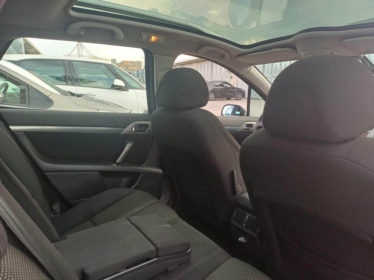 Peugeot 407 2.0 HDi Confort SW