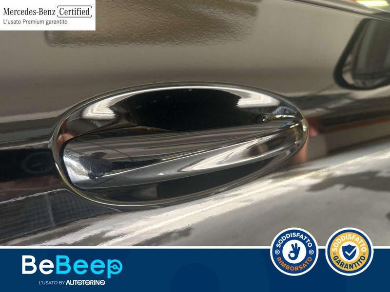 Mercedes-Benz GLA 200 D PREMIUM AUTO