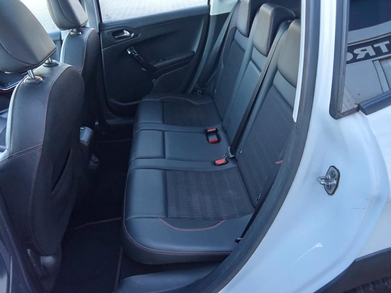 Peugeot 2008 PureTech Turbo 110 EAT6 S&S GT Line