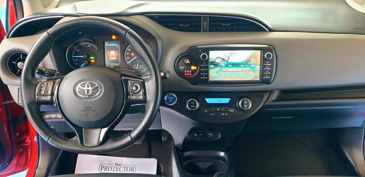 TOYOTA YARIS 1.5 BENZINA/IBRIDA 2019 GARANZIA CASA TOYOTA