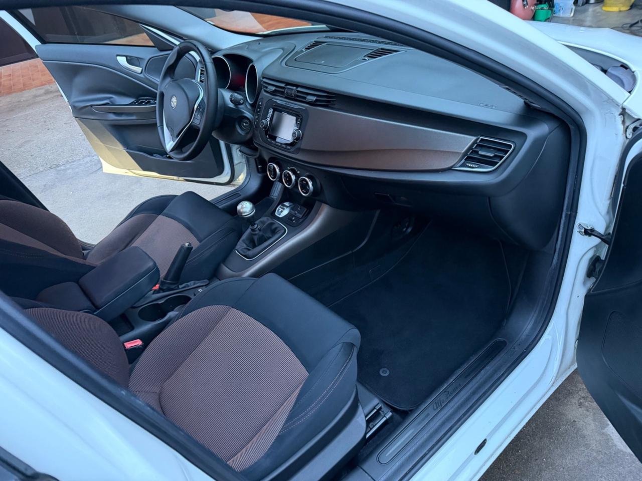 Alfa Romeo Giulietta 1.4 Turbo 120 CV GPL Progression