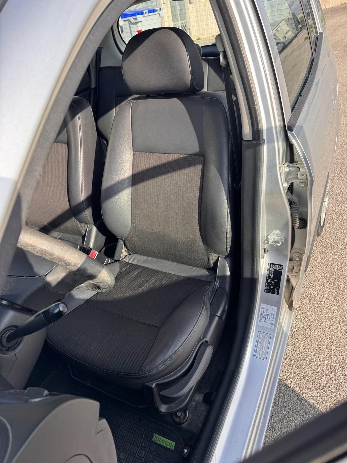 Kia Picanto 1.0 12V Life Bi-Fuel