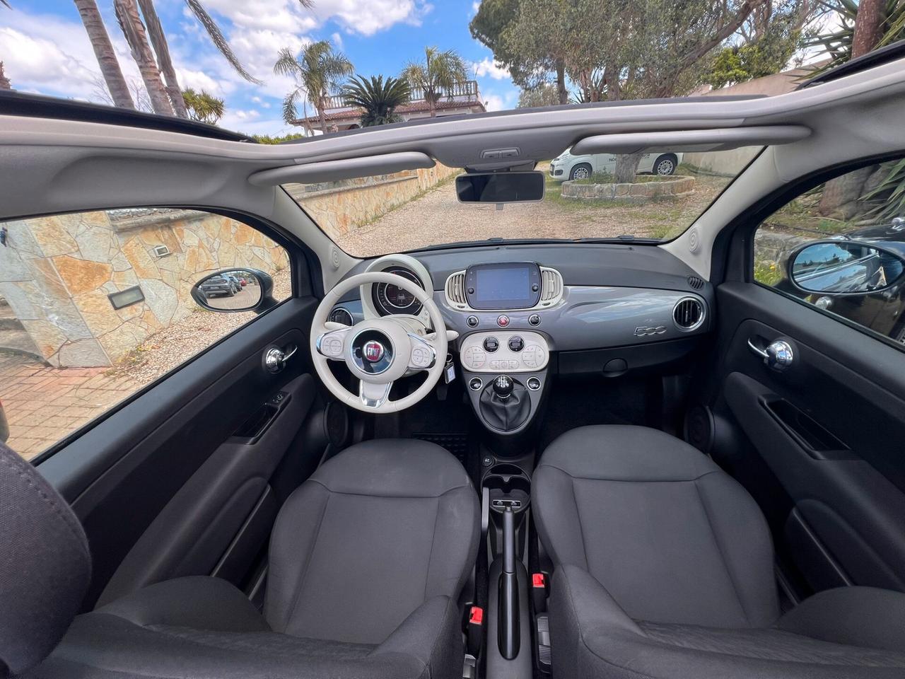 Fiat 500 C 1.0 Hybrid Dolcevita