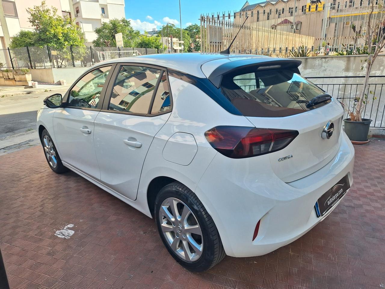 Opel Corsa 1.2 Elegance