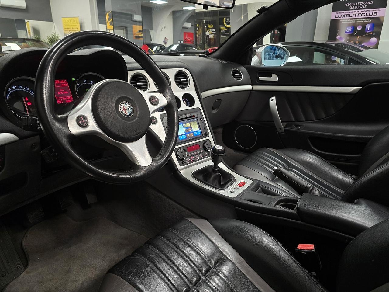 Alfa Romeo Spider 2.2 JTS EXCLUSIVE FATTURE ALFA_GARZANZIA ITALIA 12 MESI_TOP!