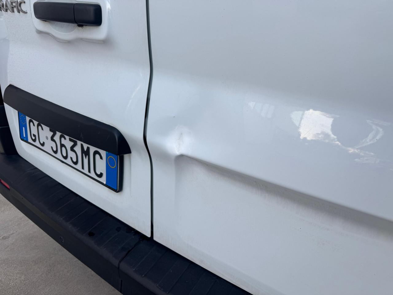 RENAULT Trafic trafic T27 2.0 dci 120cv L1H1 Ice AUTOCARRO
