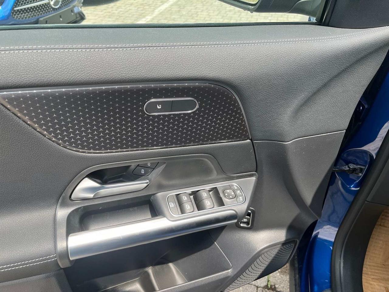 Mercedes-Benz GLA 200 d automatic