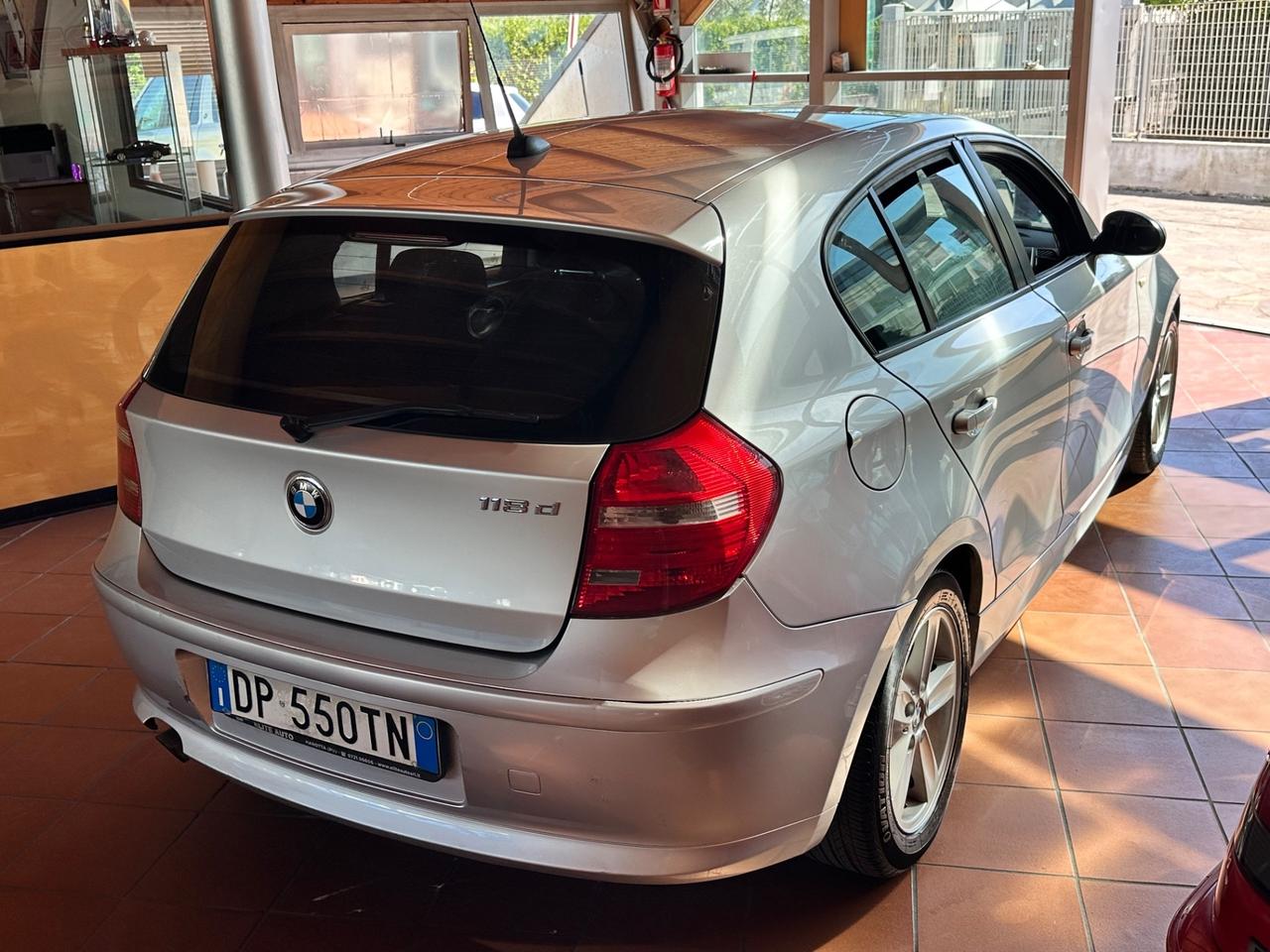 Bmw 118d cat 5 porte Attiva