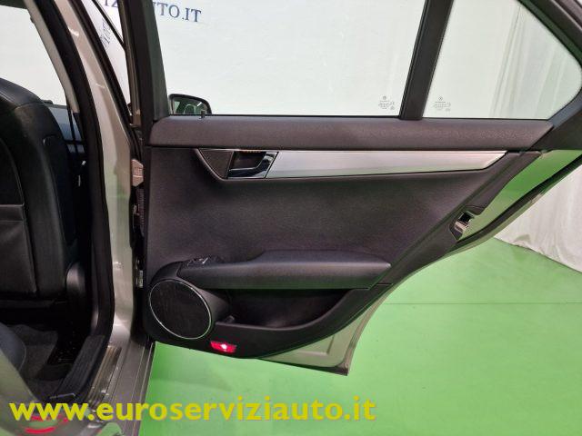 MERCEDES-BENZ C 180 Kompressor Avantgarde