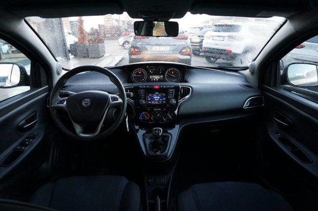 LANCIA Ypsilon 1.2 69 CV 5 porte Gold X NEOPATENTATI