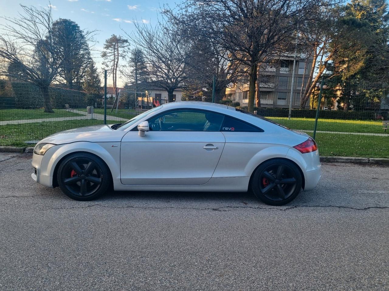 Audi TT Coupé 2.0 TFSI Advanced plus