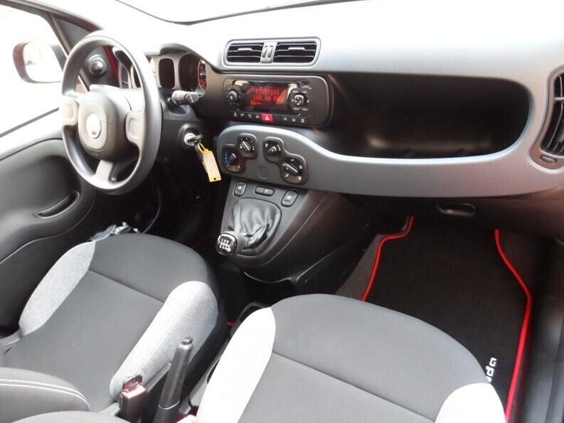 Fiat Panda 1.0 FireFly 70 CV Hybrid Easy