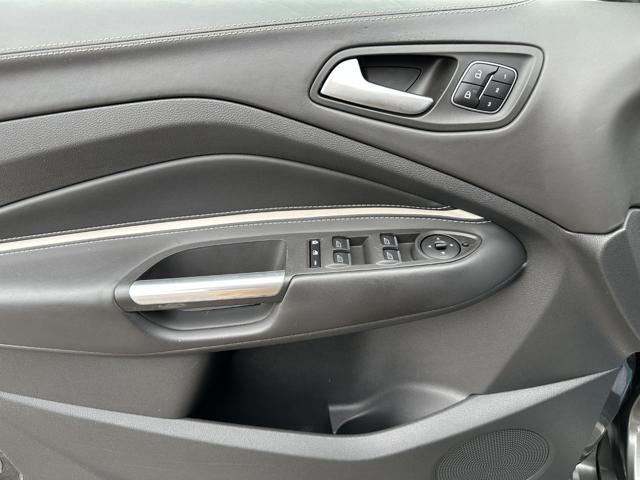 FORD Kuga 2.0 TDCI 150 CV S&S 4WD Vignale