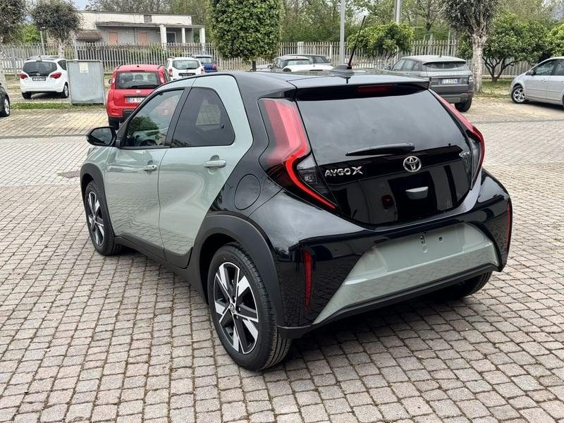 Toyota Aygo X 1.5 HYBRID 115 Icon CVT
