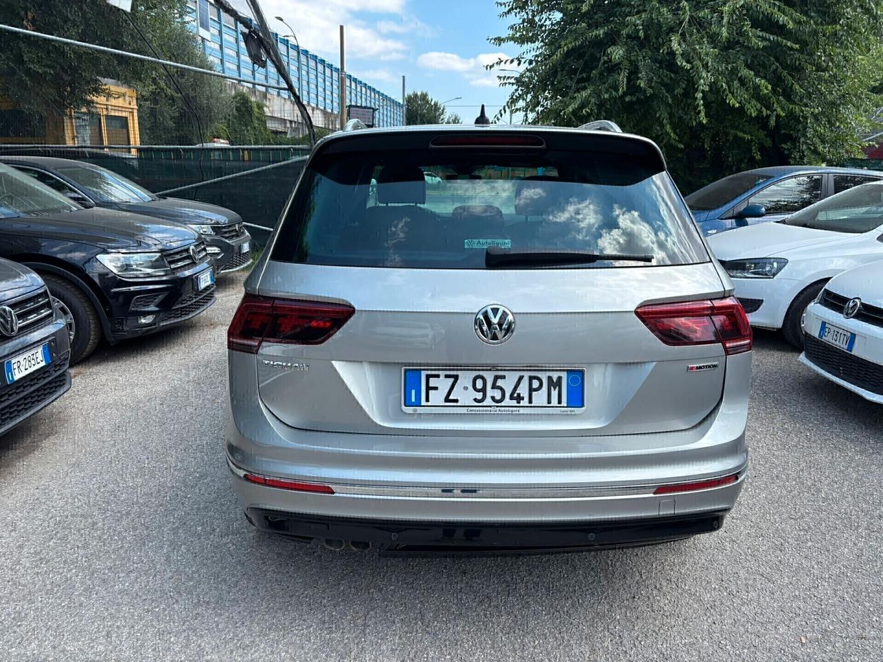 Volkswagen Tiguan 2.0 TDI 190cv DSG 4Motion R-line