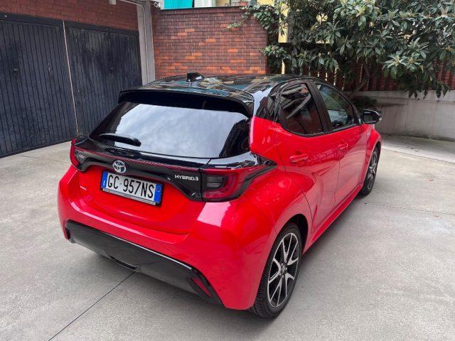 TOYOTA Yaris 1.5 Hybrid 5 porte Lounge come nuova